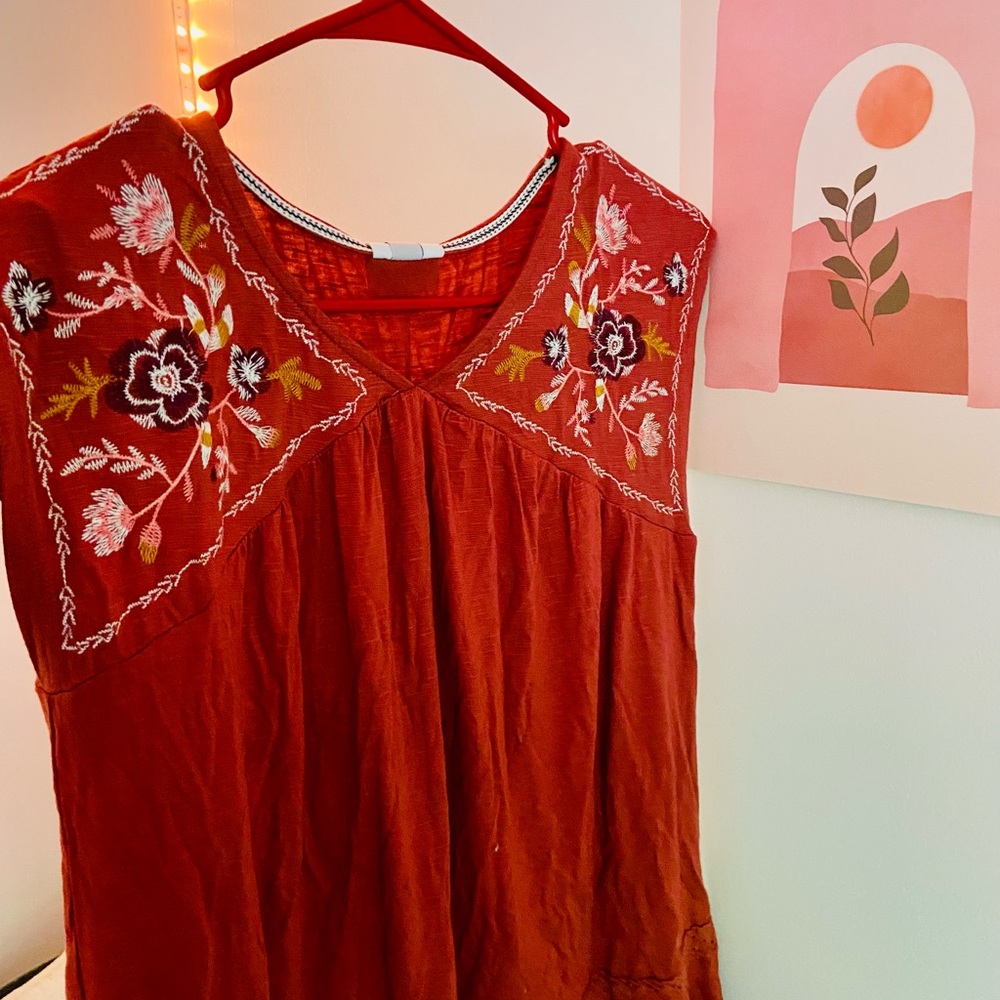 Light red short sleeve shirt